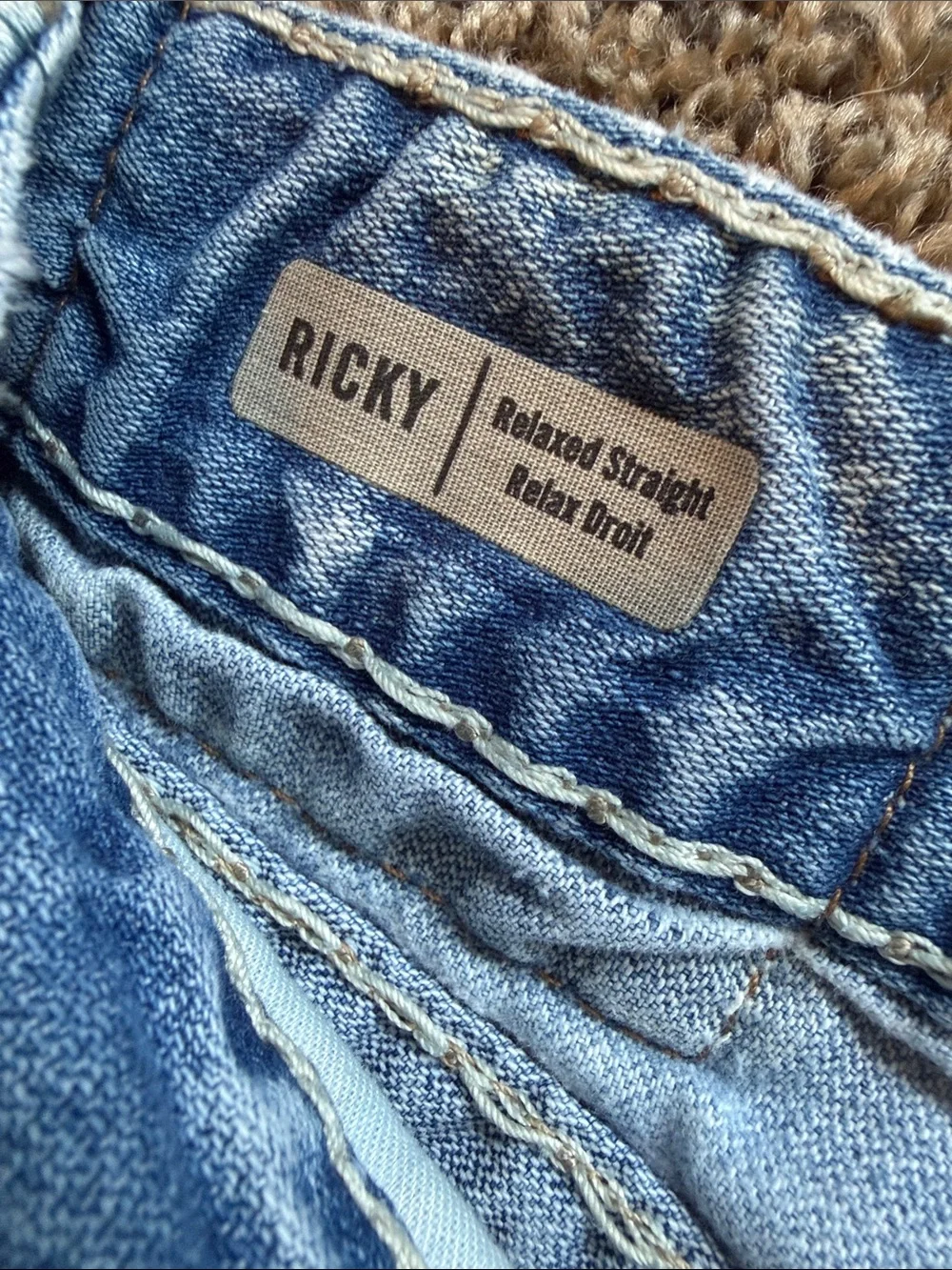 Y2K True Religion Men's Light Blue Washed Straight Jeans